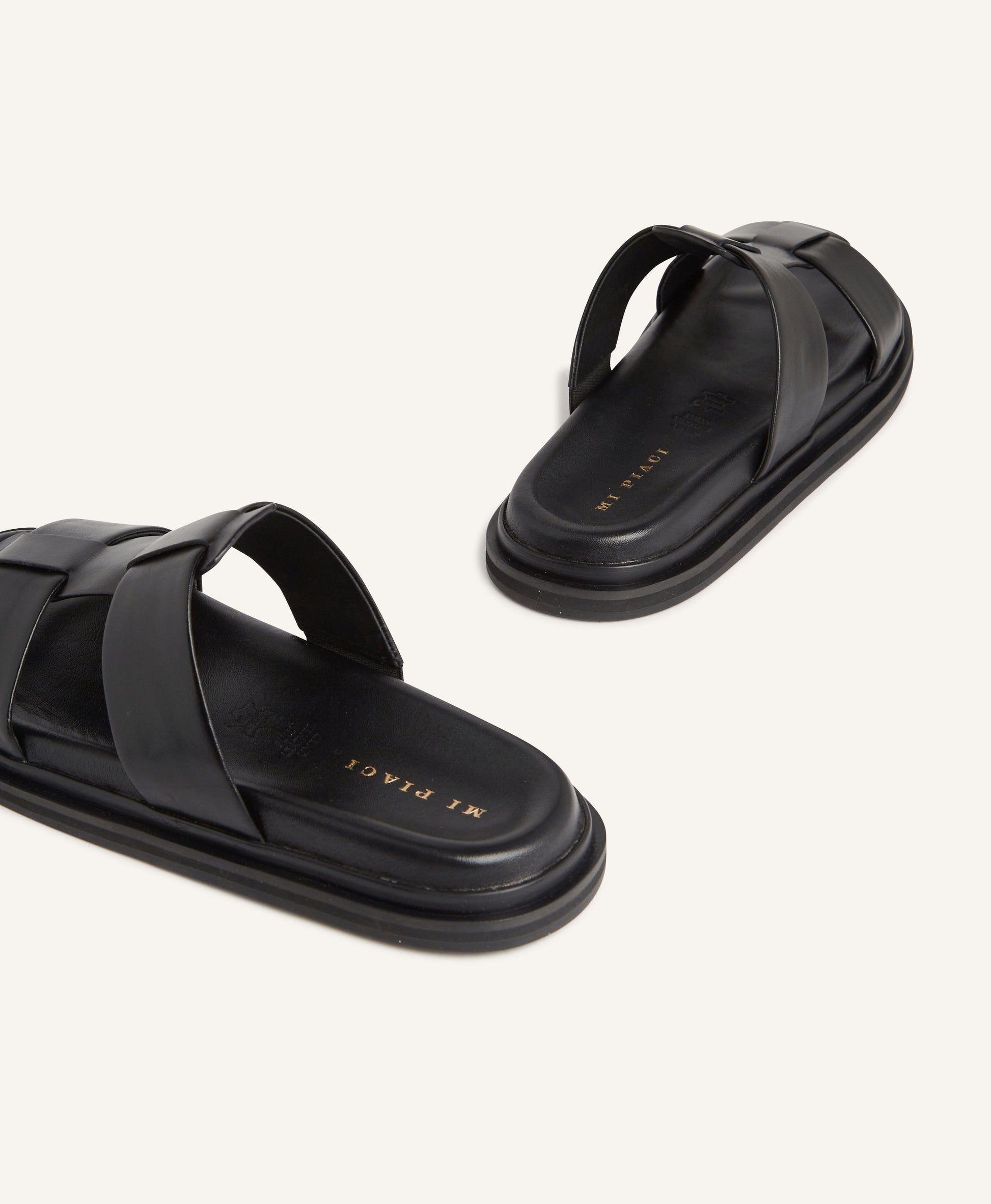 Claudia Slide - - Mi Piaci