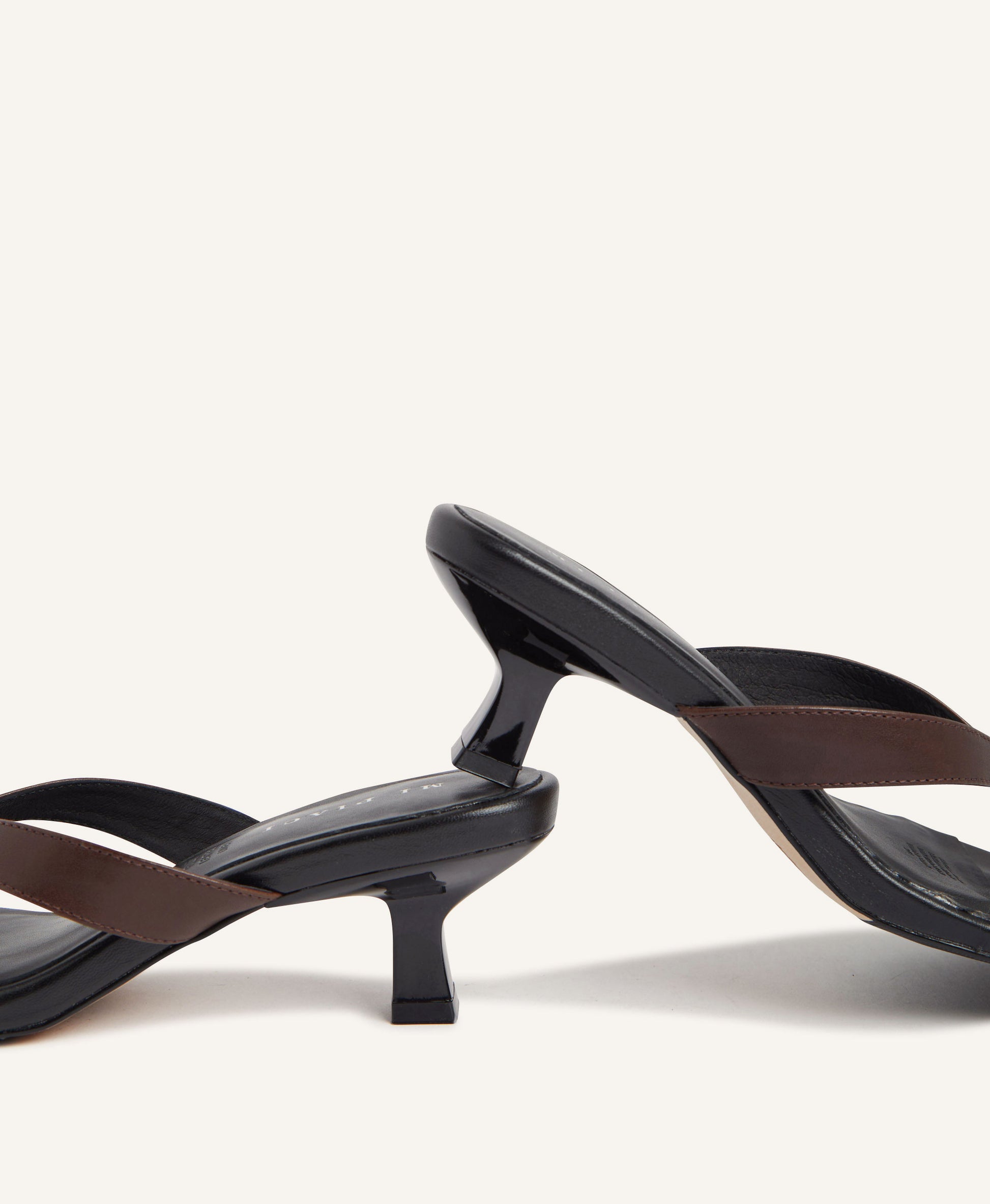 Emmy Jandal - - Mi Piaci