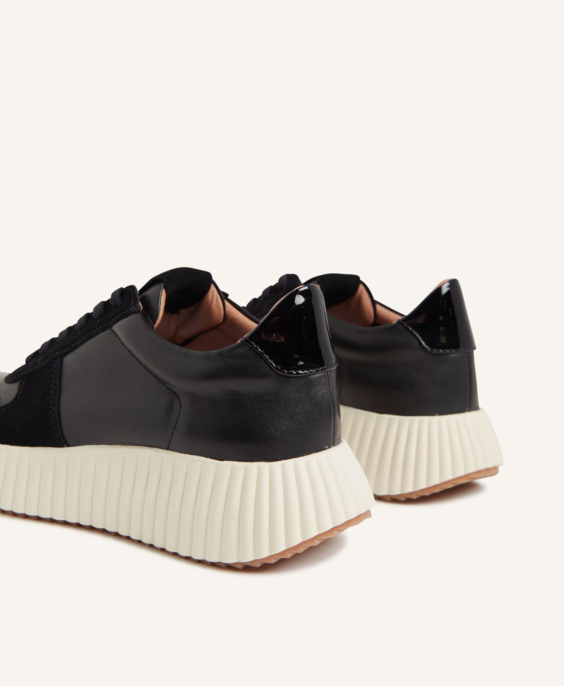 JuJu Sneaker - Sneaker | Womens Shoes - Mi Piaci