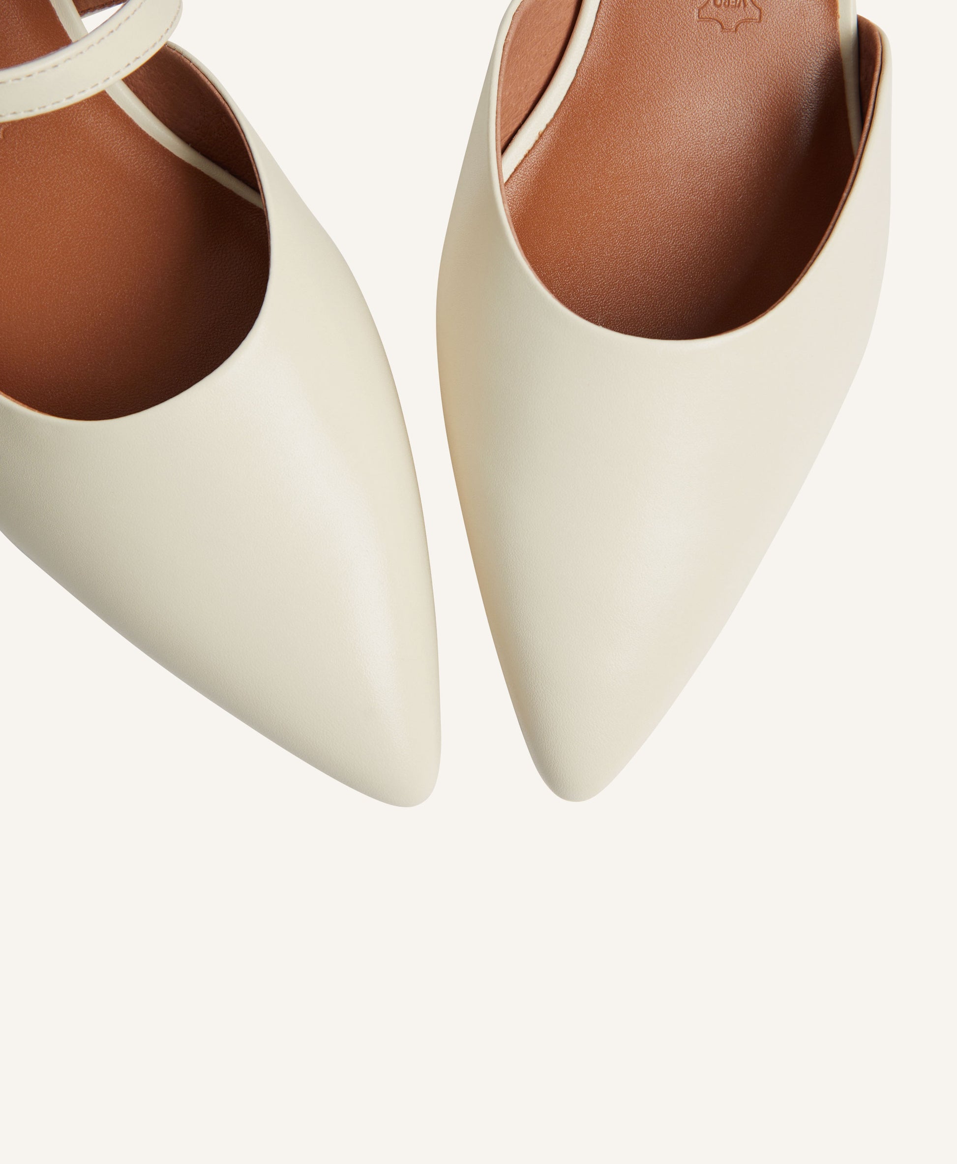 Junie Flat - - Mi Piaci