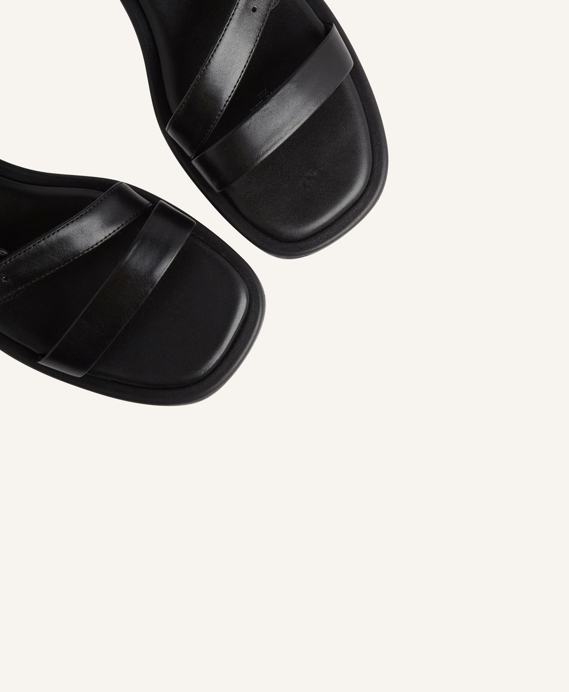 Taurus Sandal - - Mi Piaci