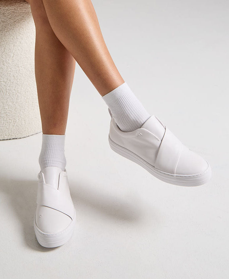 Tavi Slip On Sneaker - Casual - Mi Piaci